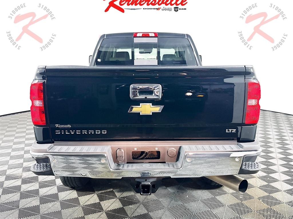 ChevroletSilverado 3500HD6
