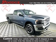 2025 Ram 3500 Laramie 14in Truck Crew Cab LB