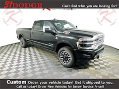 2026 Ram 3500 Limited 14in Truck Crew Cab LB