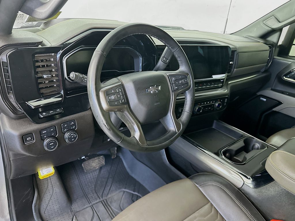 ChevroletSilverado 2500HD30