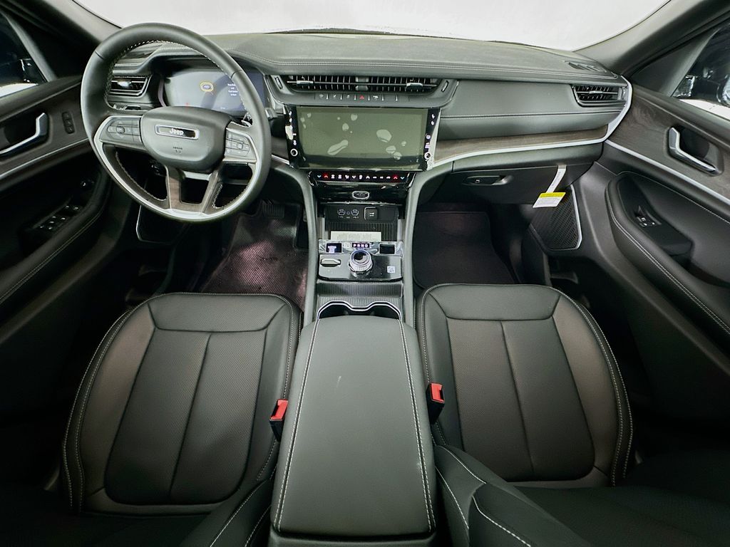 JeepGrand Cherokee L9