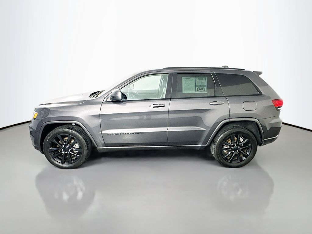 JeepGrand Cherokee4