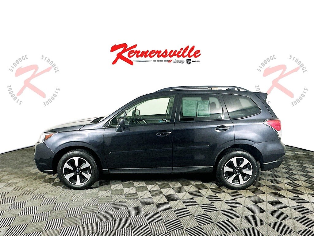 2018 Subaru Forester 2.5i Premium photo 4
