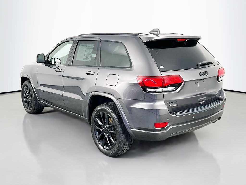 JeepGrand Cherokee5