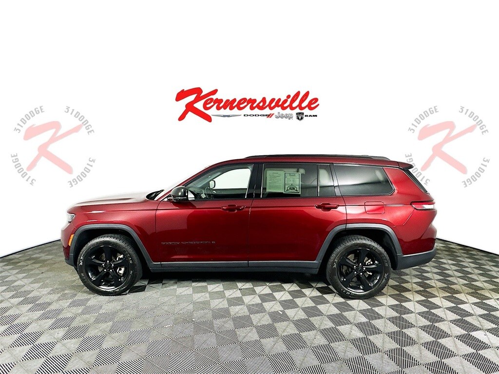 2021 Jeep Grand Cherokee Altitude photo 4