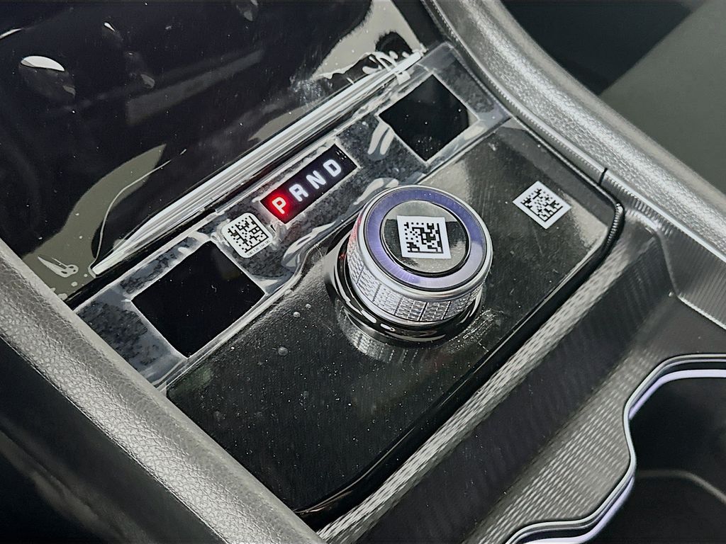 JeepGrand Cherokee L12