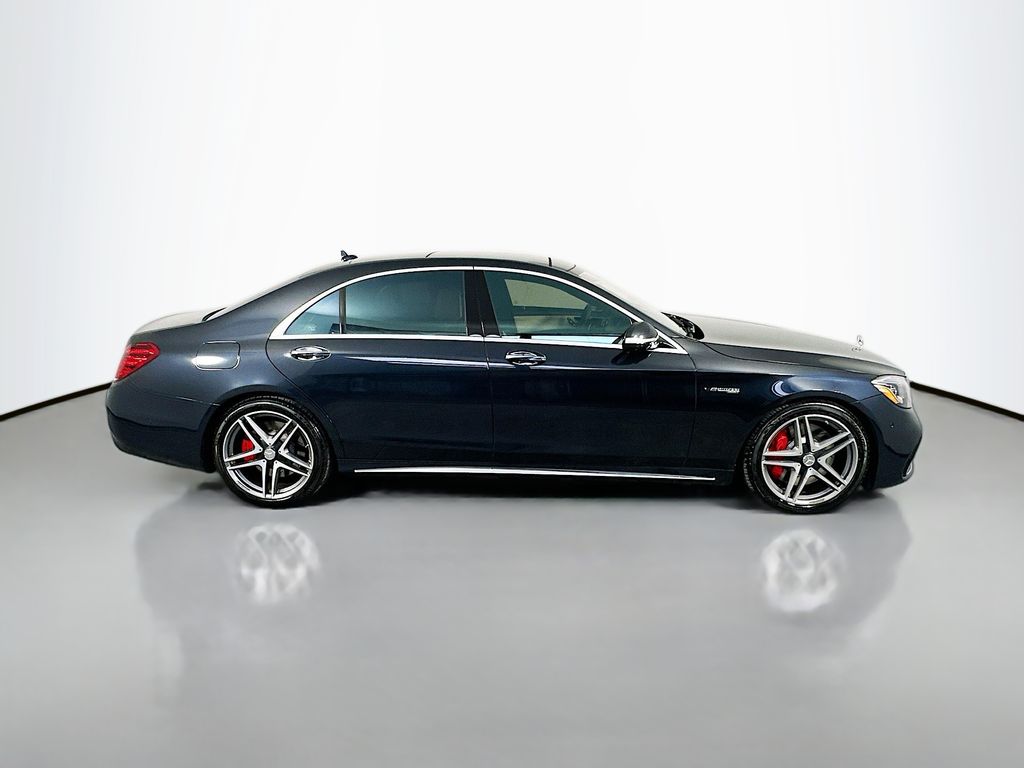 Mercedes-BenzS-Class8