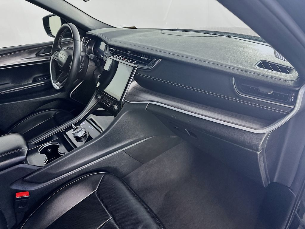 JeepGrand Cherokee L31