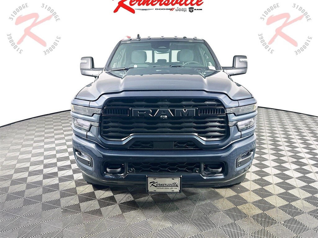 2025 Ram 3500 Big Horn photo 2