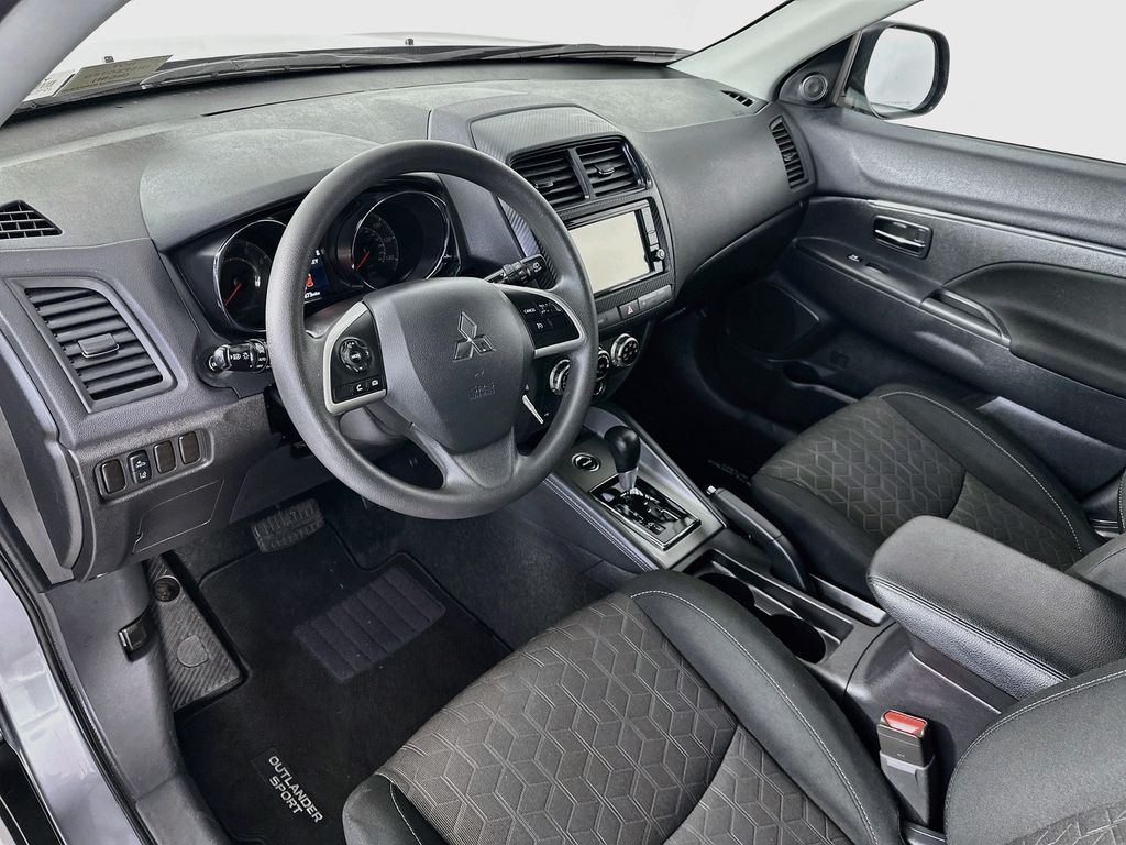 MitsubishiOutlander Sport28