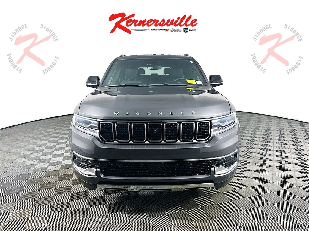 2023 Jeep Wagoneer Series III photo 2