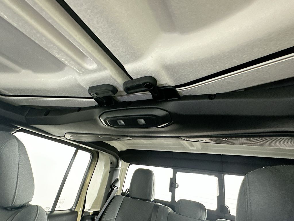 JeepGladiator14