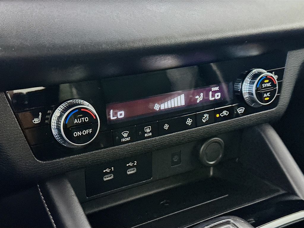 MitsubishiOutlander18