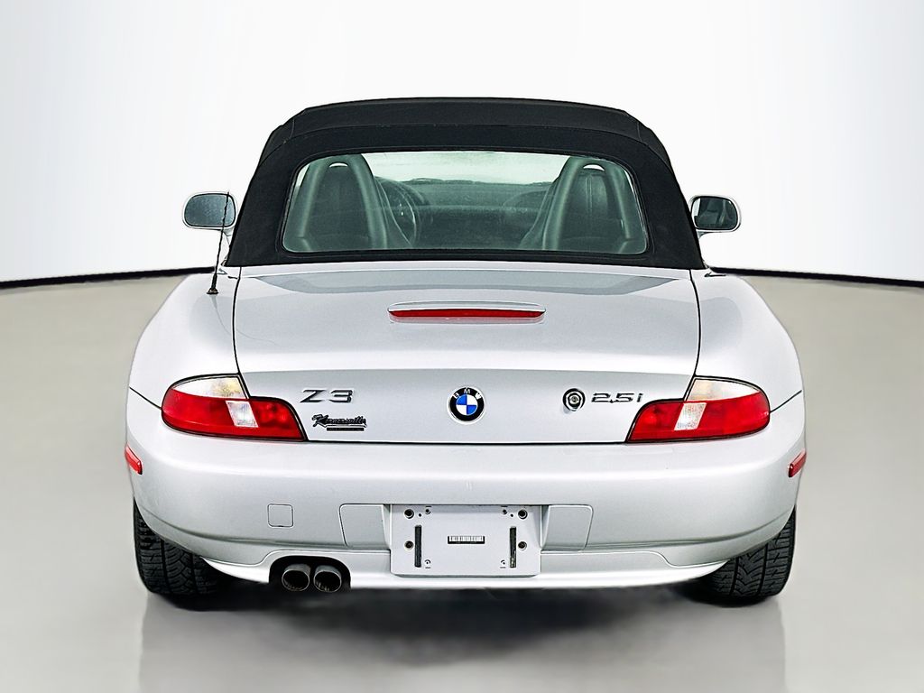 BMWZ36