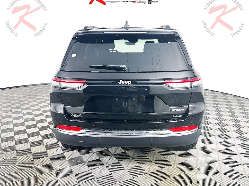 JeepGrand Cherokee6