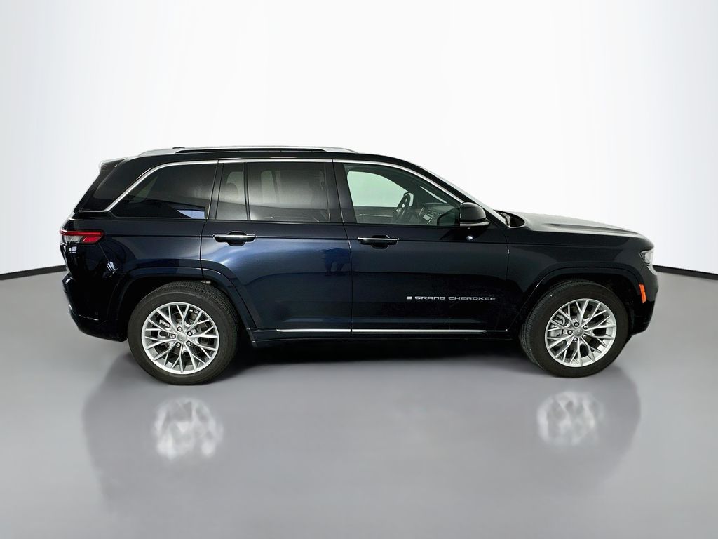 JeepGrand Cherokee8