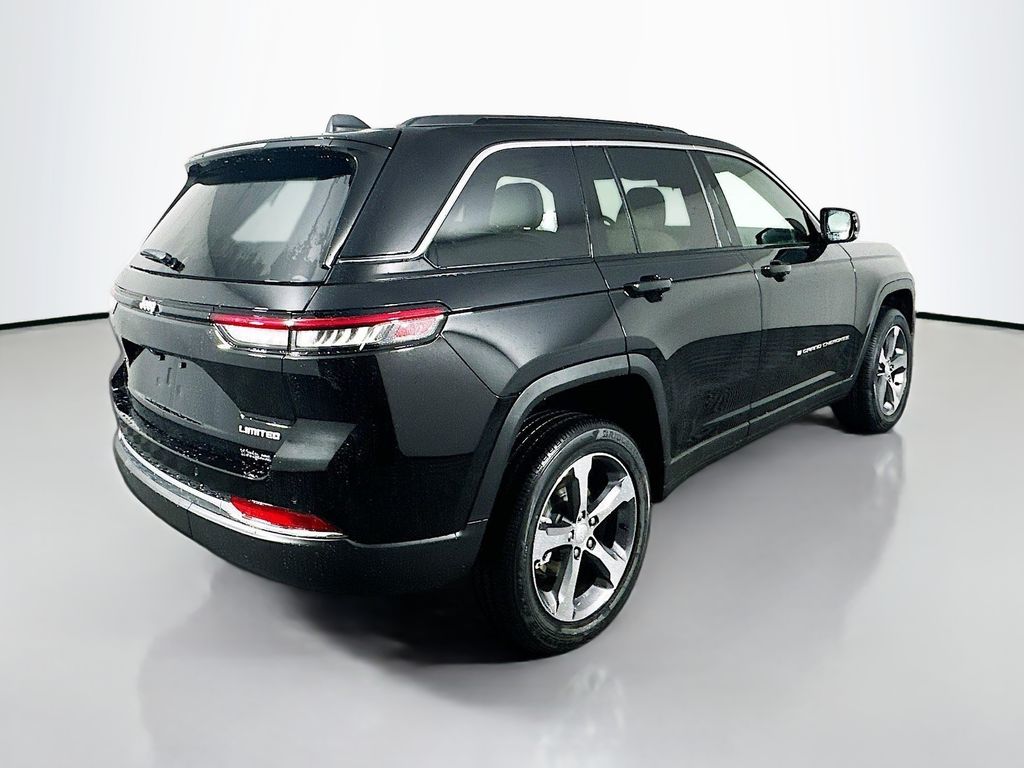 JeepGrand Cherokee7