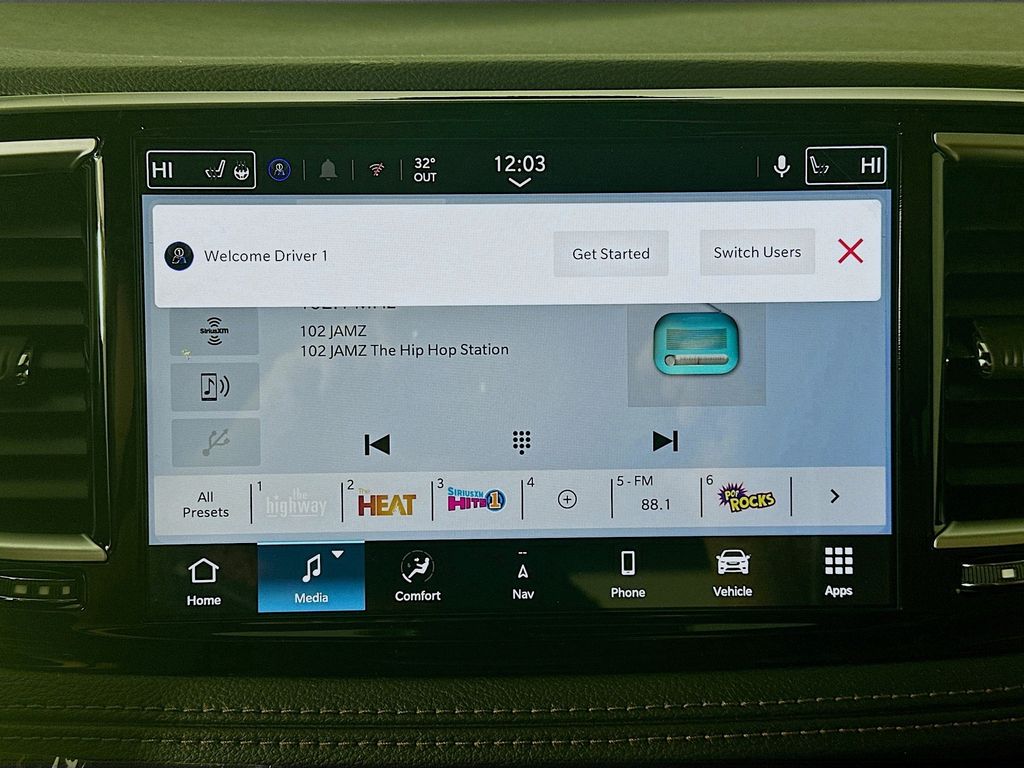 ChryslerPacifica13