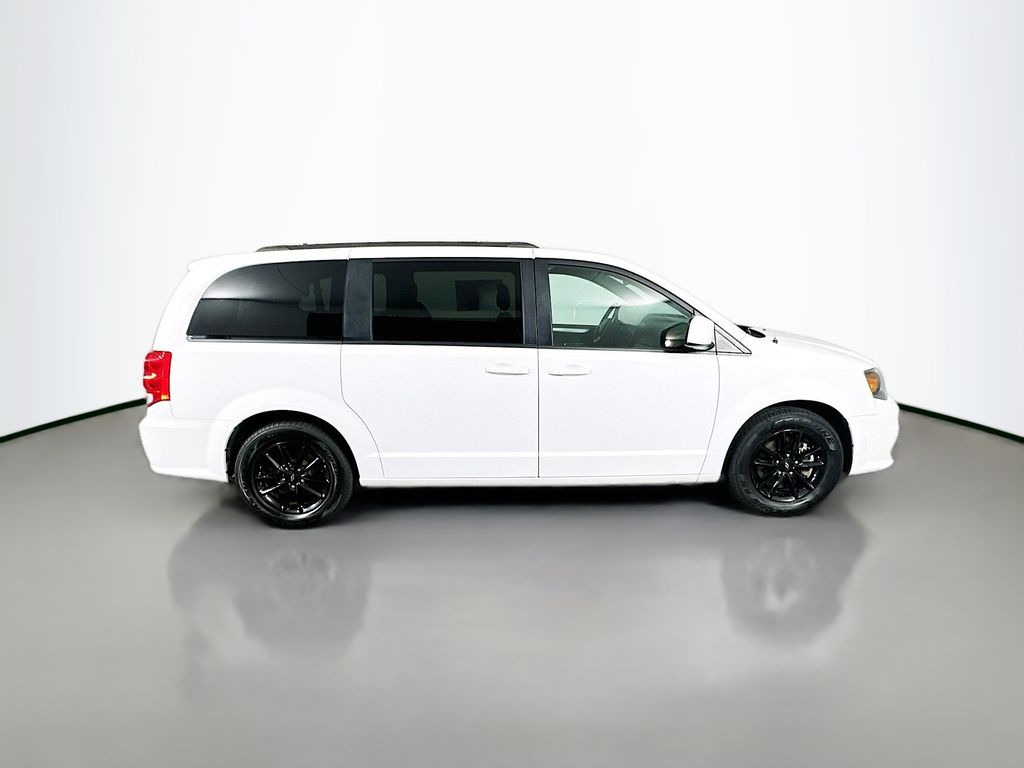 DodgeGrand Caravan8