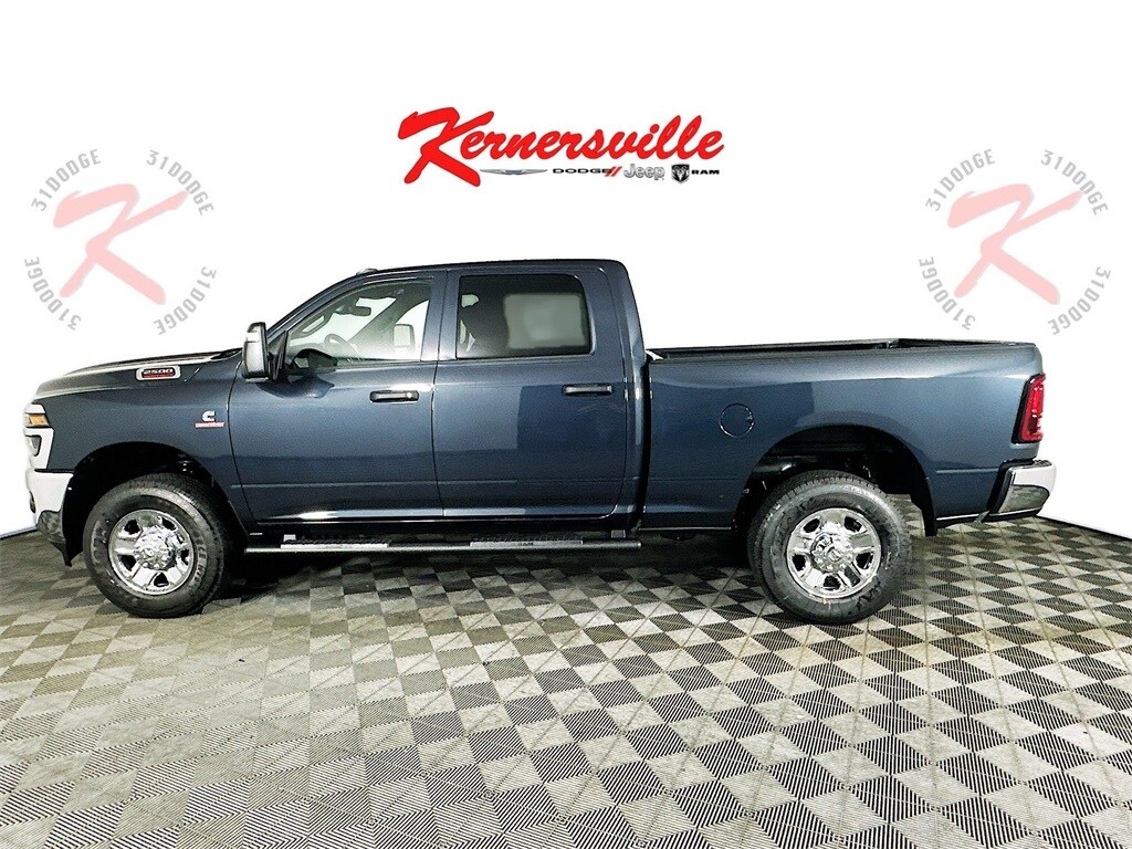 2025 Ram 2500 Tradesman photo 4