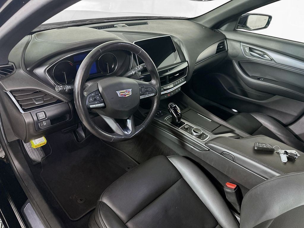 CadillacCT530