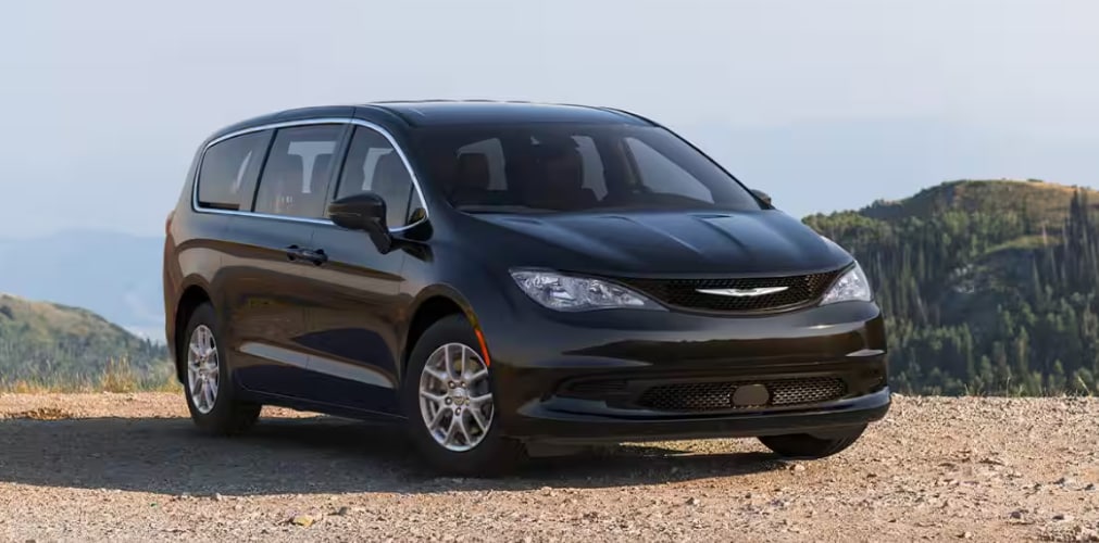 Black 2026 Chrysler Voyager 
