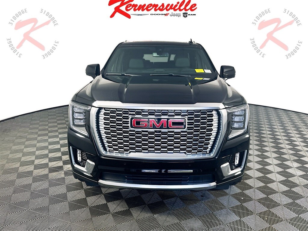 2022 Gmc Yukon Denali photo 2