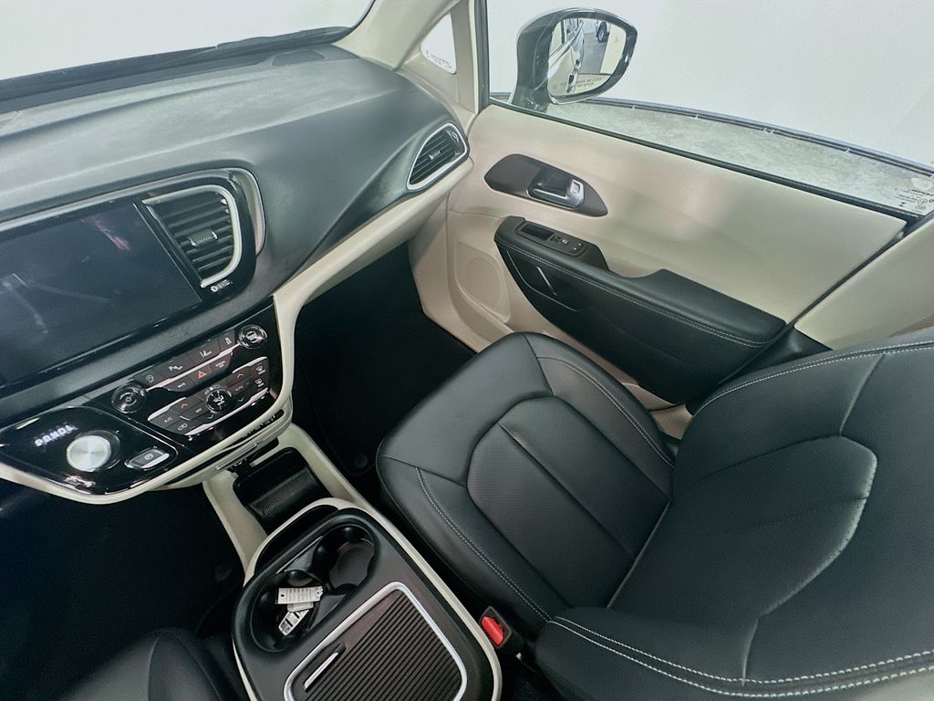 ChryslerPacifica11