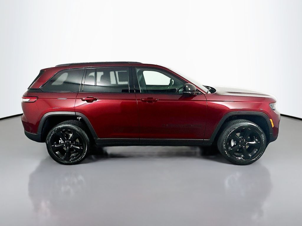 JeepGrand Cherokee8