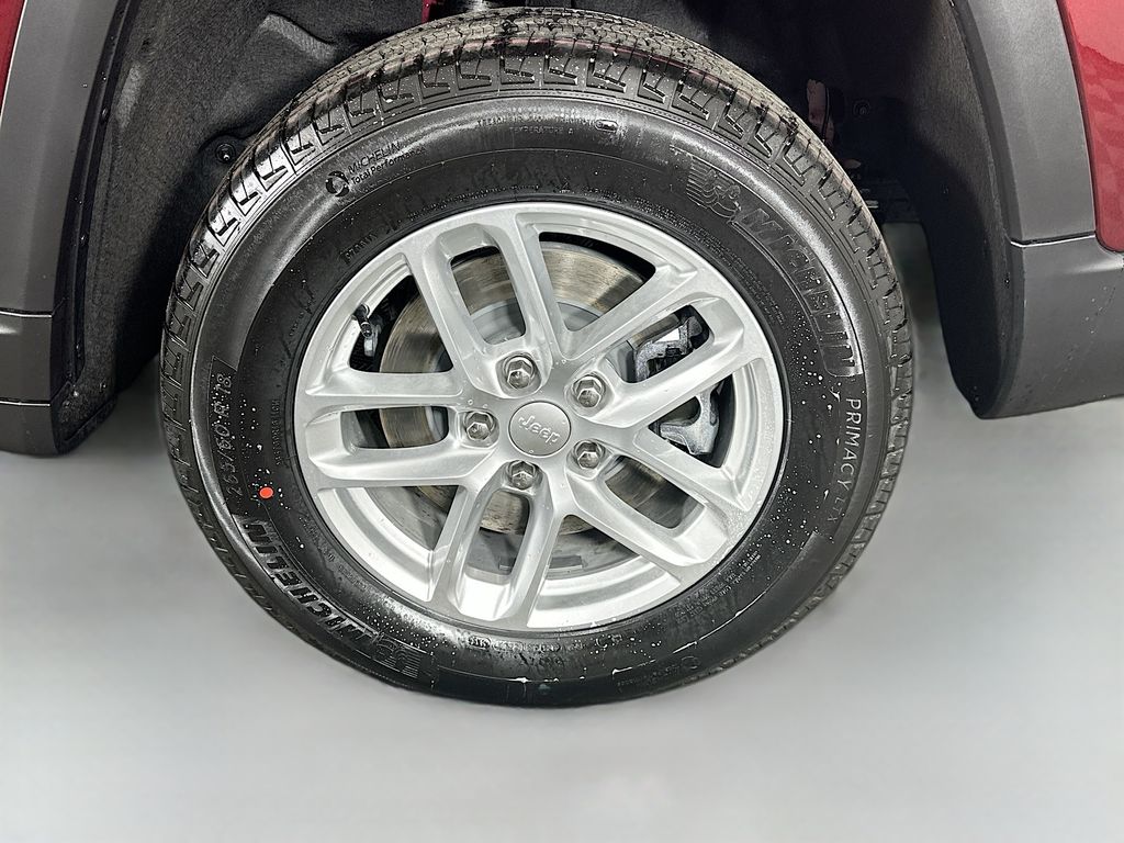 JeepGrand Cherokee L17