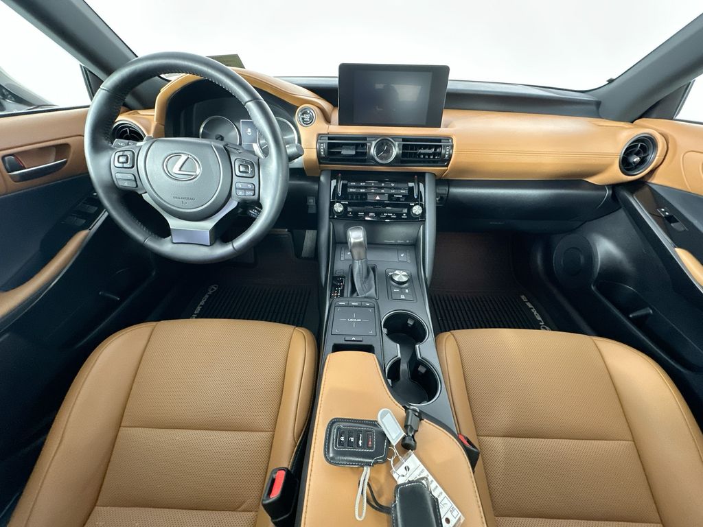 LexusIS10