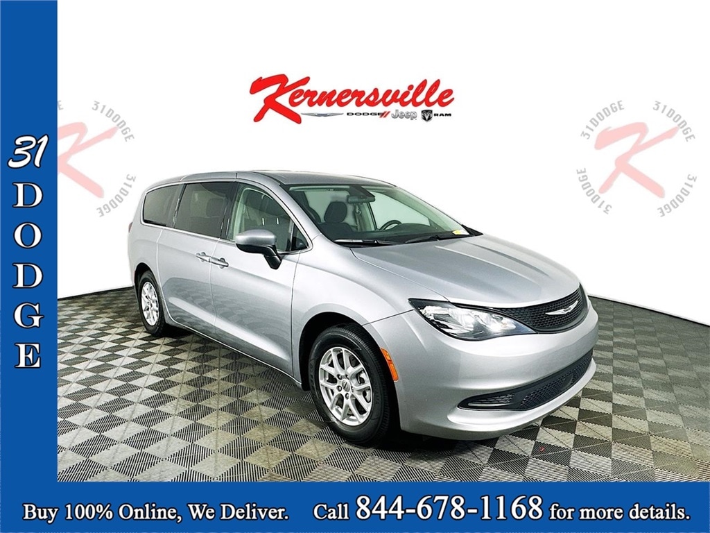 2021 Chrysler Voyager