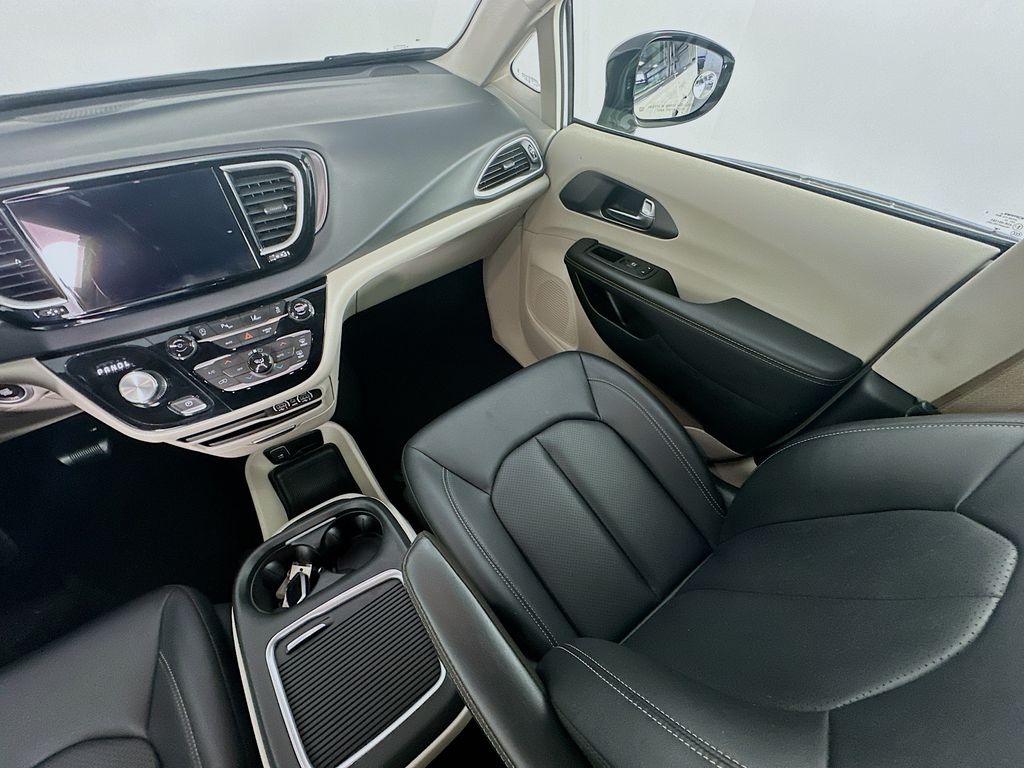 ChryslerPacifica11