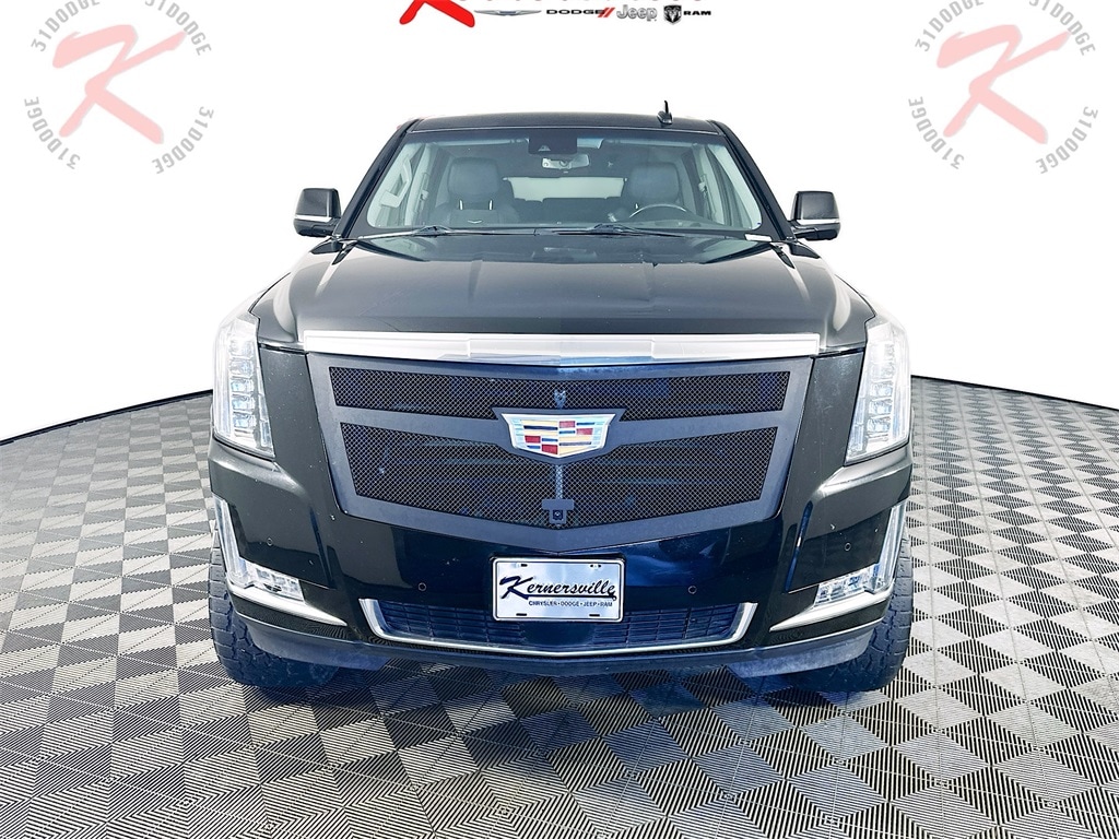 Used 2018 Cadillac Escalade ESV Premium Luxury with VIN 1GYS4JKJ3JR299371 for sale in Kernersville, NC