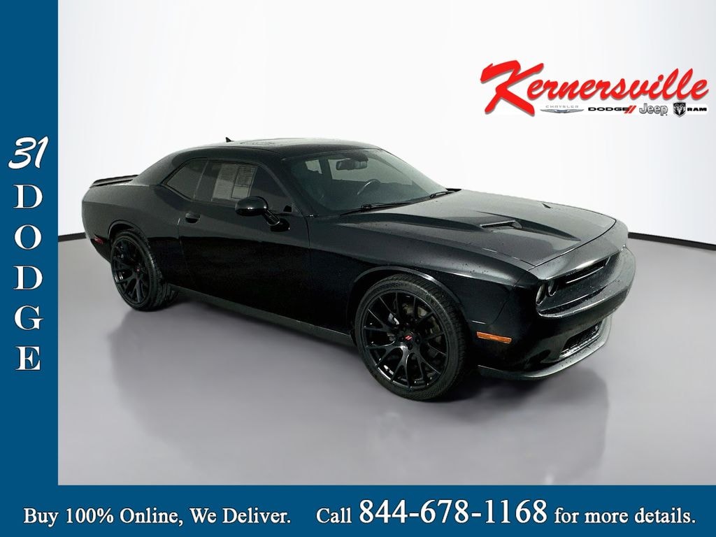 Used 2016 Dodge Challenger SXT Coupe