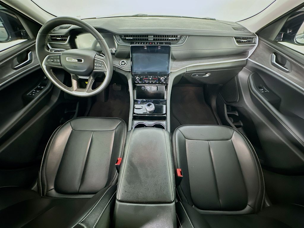 JeepGrand Cherokee L10