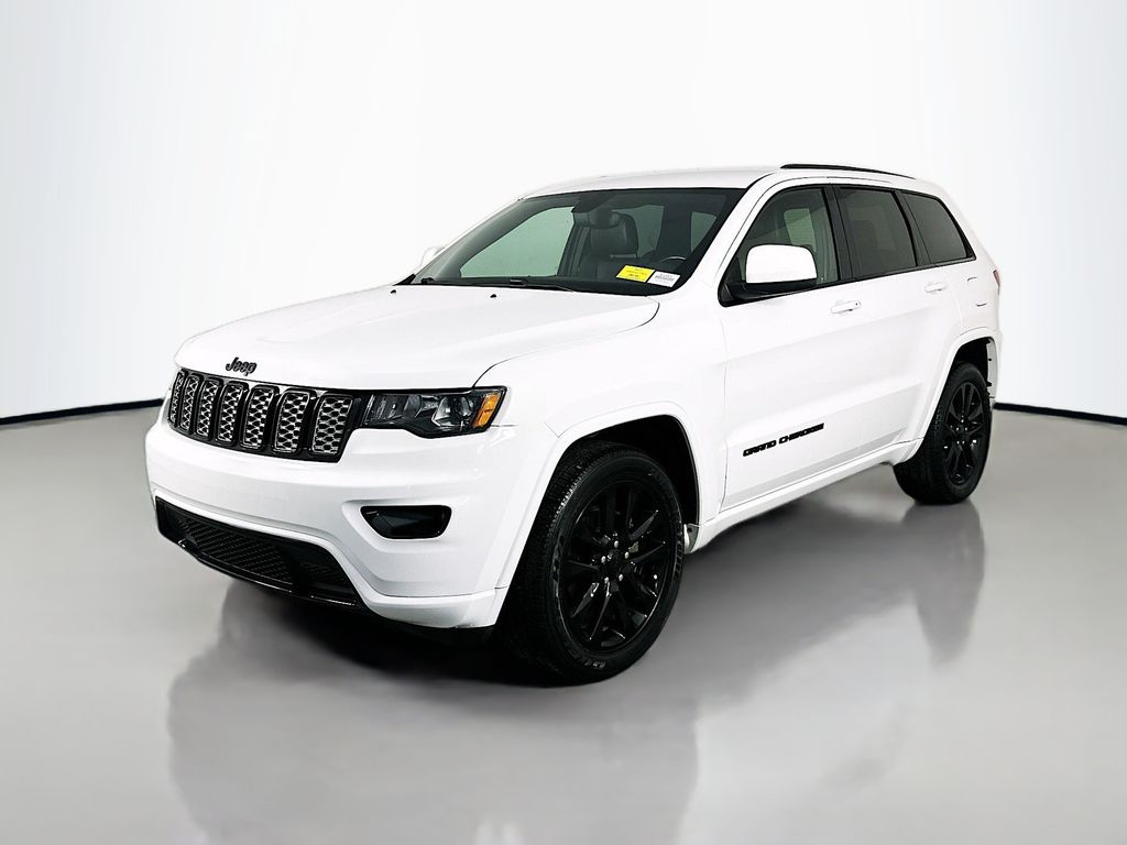 JeepGrand Cherokee3