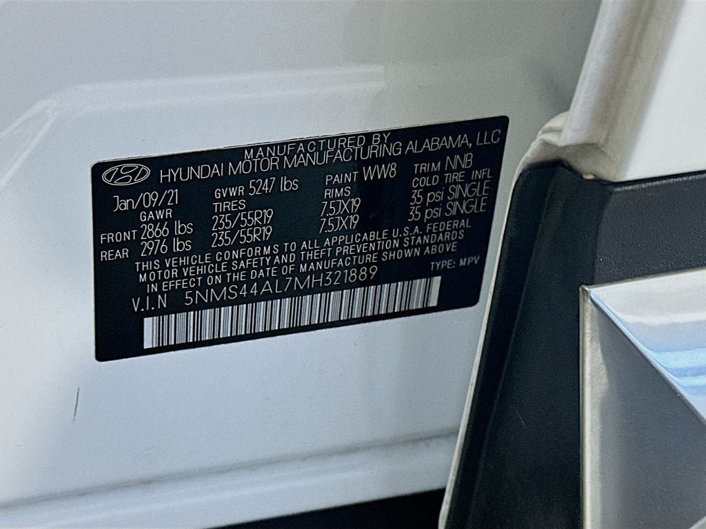HyundaiSanta Fe35