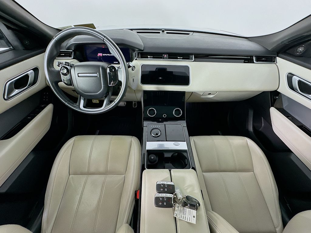 Land RoverRange Rover Velar10