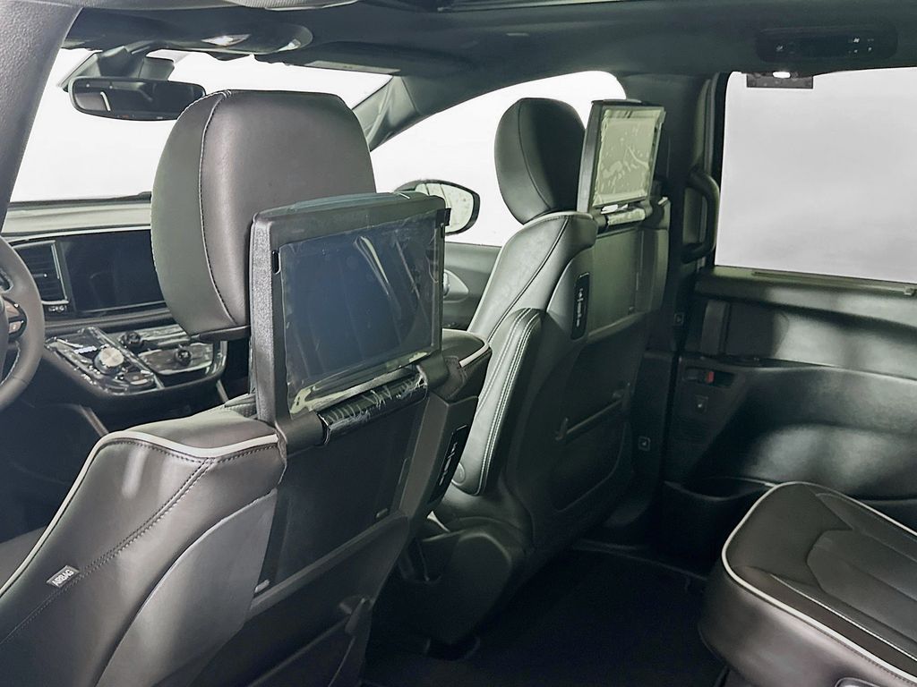 ChryslerPacifica22