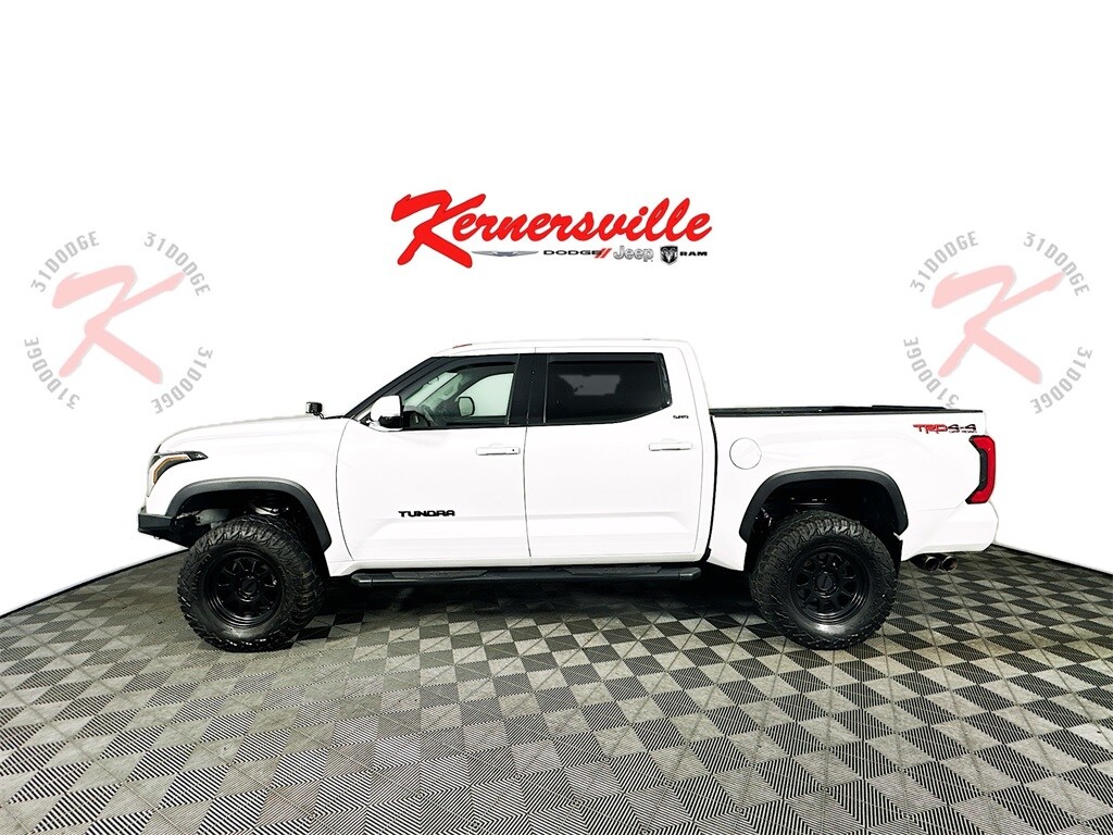2023 Toyota Tundra SR5 photo 3