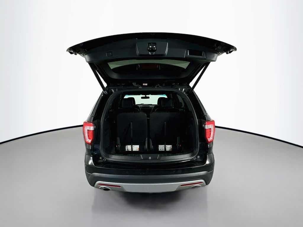 FordExplorer29
