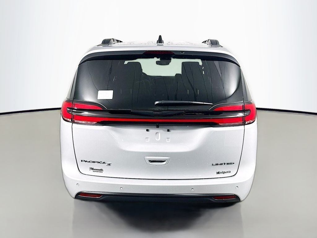 ChryslerPacifica6