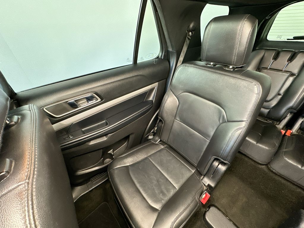 FordExplorer12
