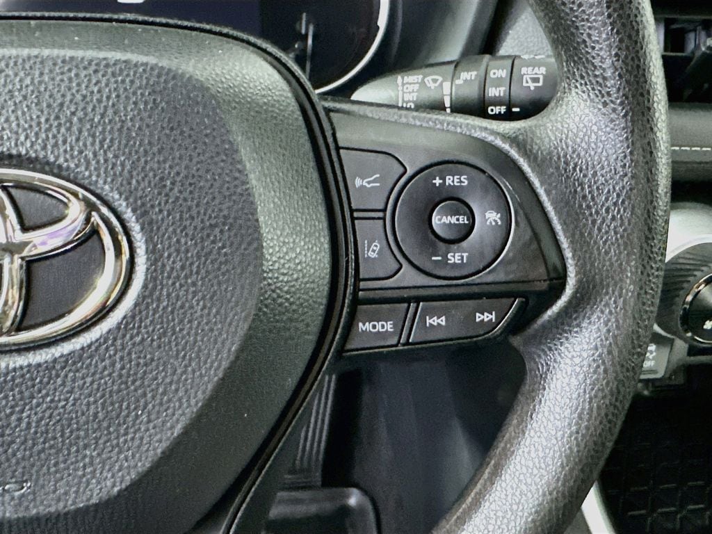 ToyotaRAV425