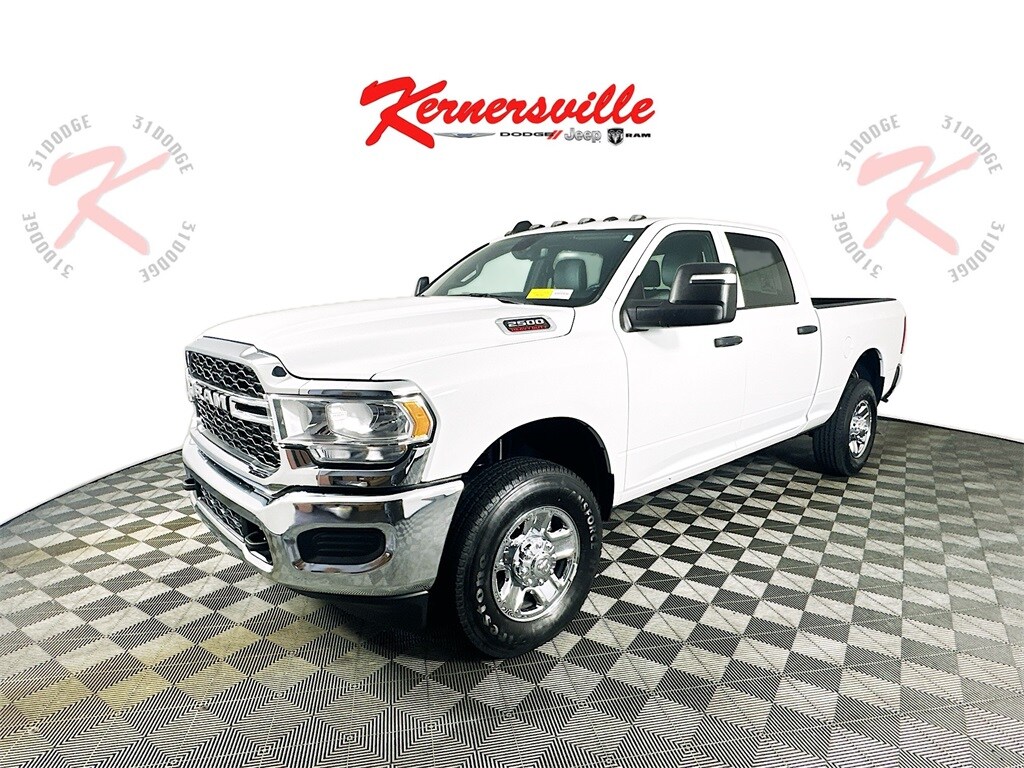 2024 Ram 2500 Tradesman photo 3