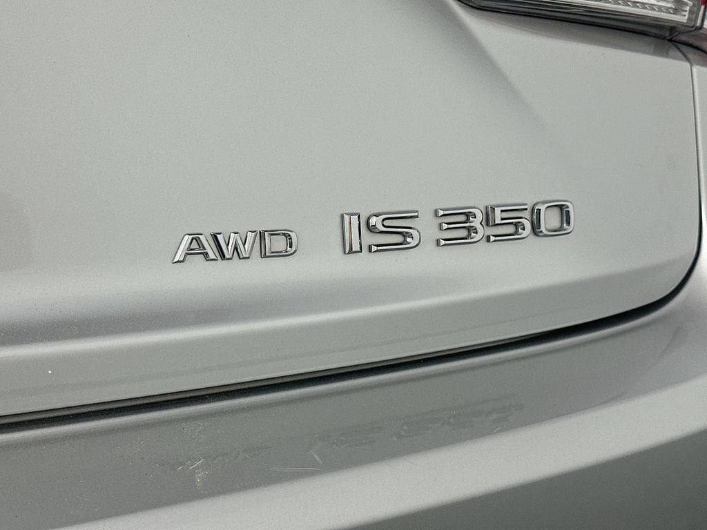 LexusIS27