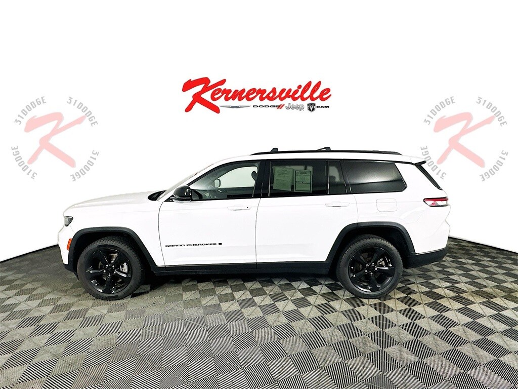 2021 Jeep Grand Cherokee Altitude Sport photo 4