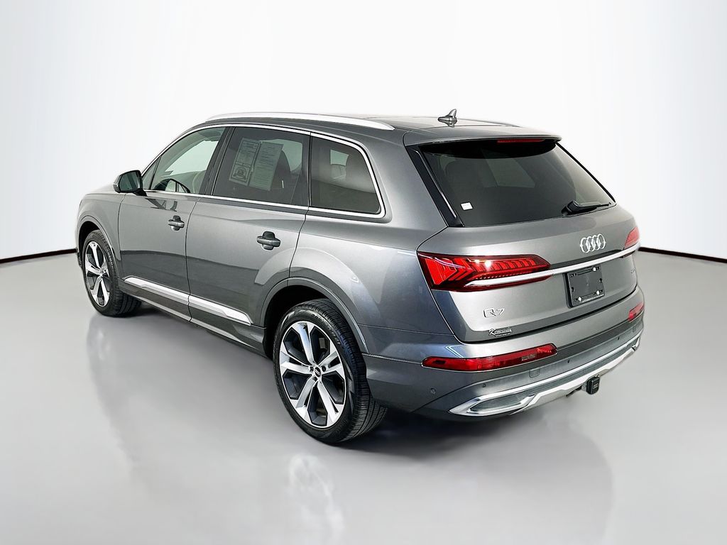 AudiQ75
