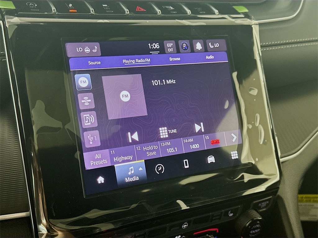 JeepGrand Cherokee13